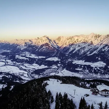 Hubertus Tirol 1-8 Personen Feriehus Pill