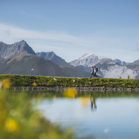 Hubertus Tirol 1-8 Personen *