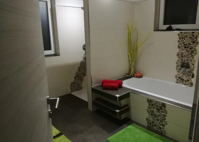 Hubertus Tirol 1-8 Personen *