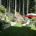 Hubertus Tirol 1-8 Personen בית נופש פיל