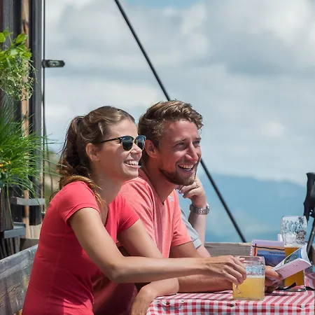 別荘 Hubertus Tirol 1-8 Personen Pill