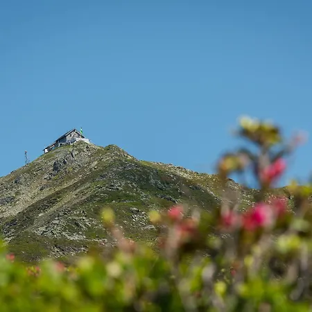 Hubertus Tirol 1-8 Personen *