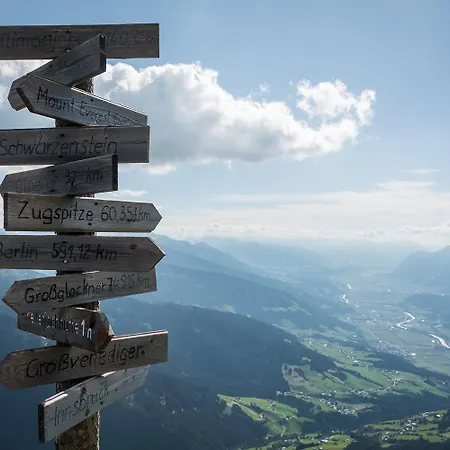 Hubertus Tirol 1-8 Personen 別荘